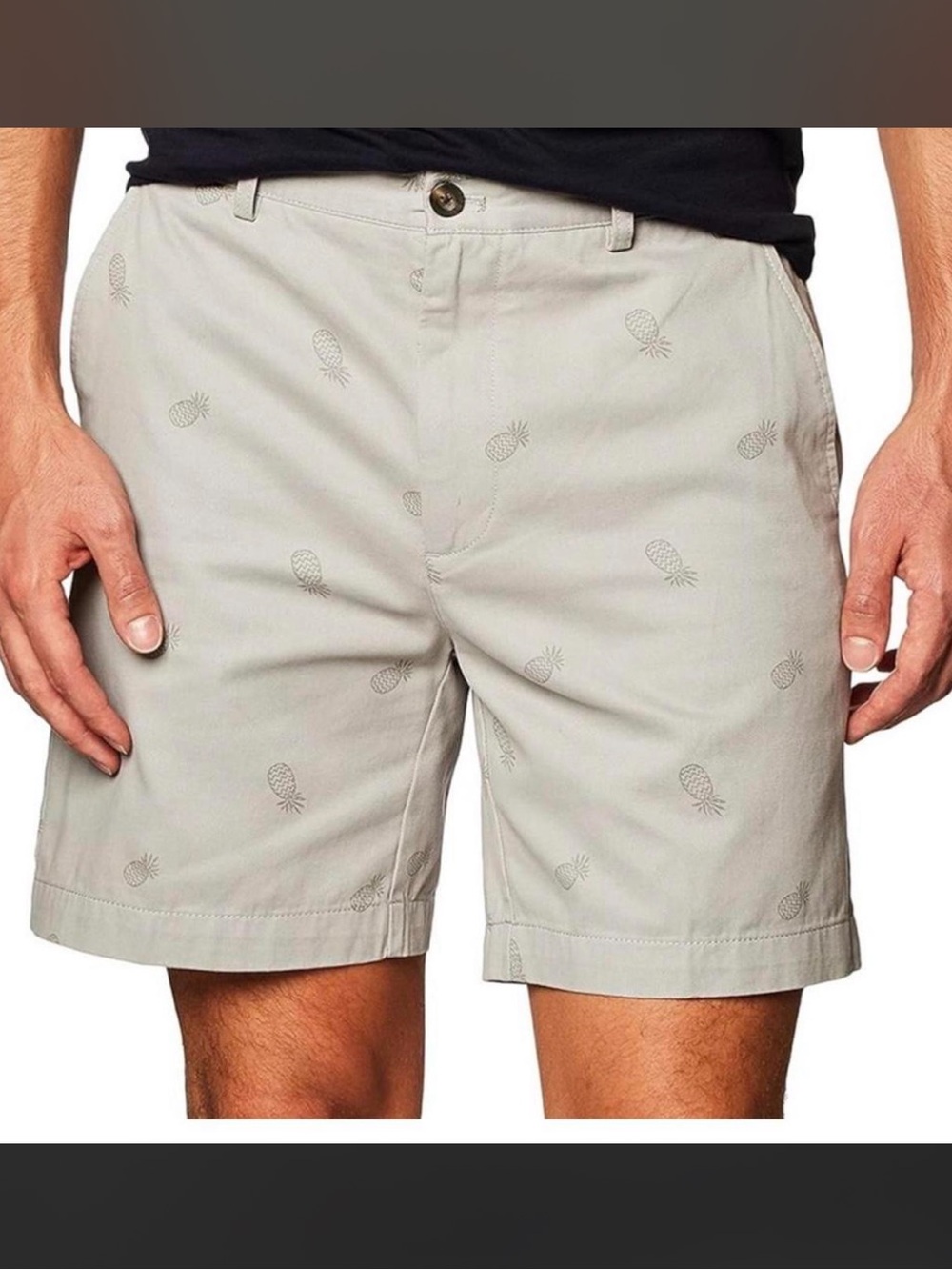 NWT! Amazon Essentials Men's Light Gray Pineapple Print Chino Shorts